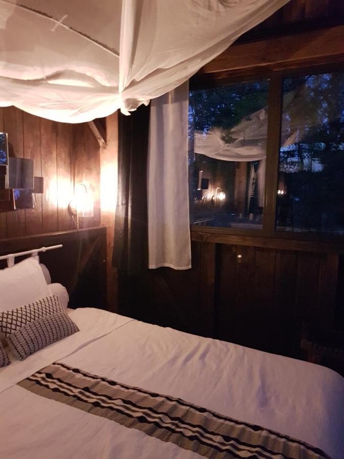 Bed and Breakfast Les Landines Origne  Экстерьер фото