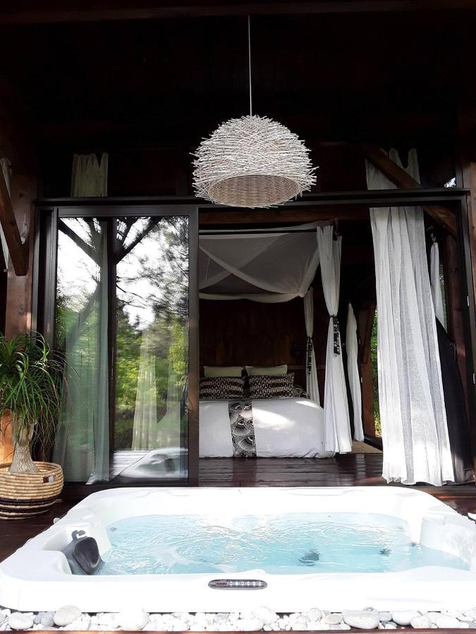 Bed and Breakfast Les Landines Origne  Экстерьер фото
