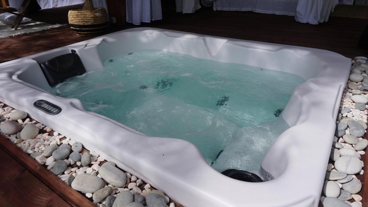 Bed and Breakfast Les Landines Origne  Экстерьер фото